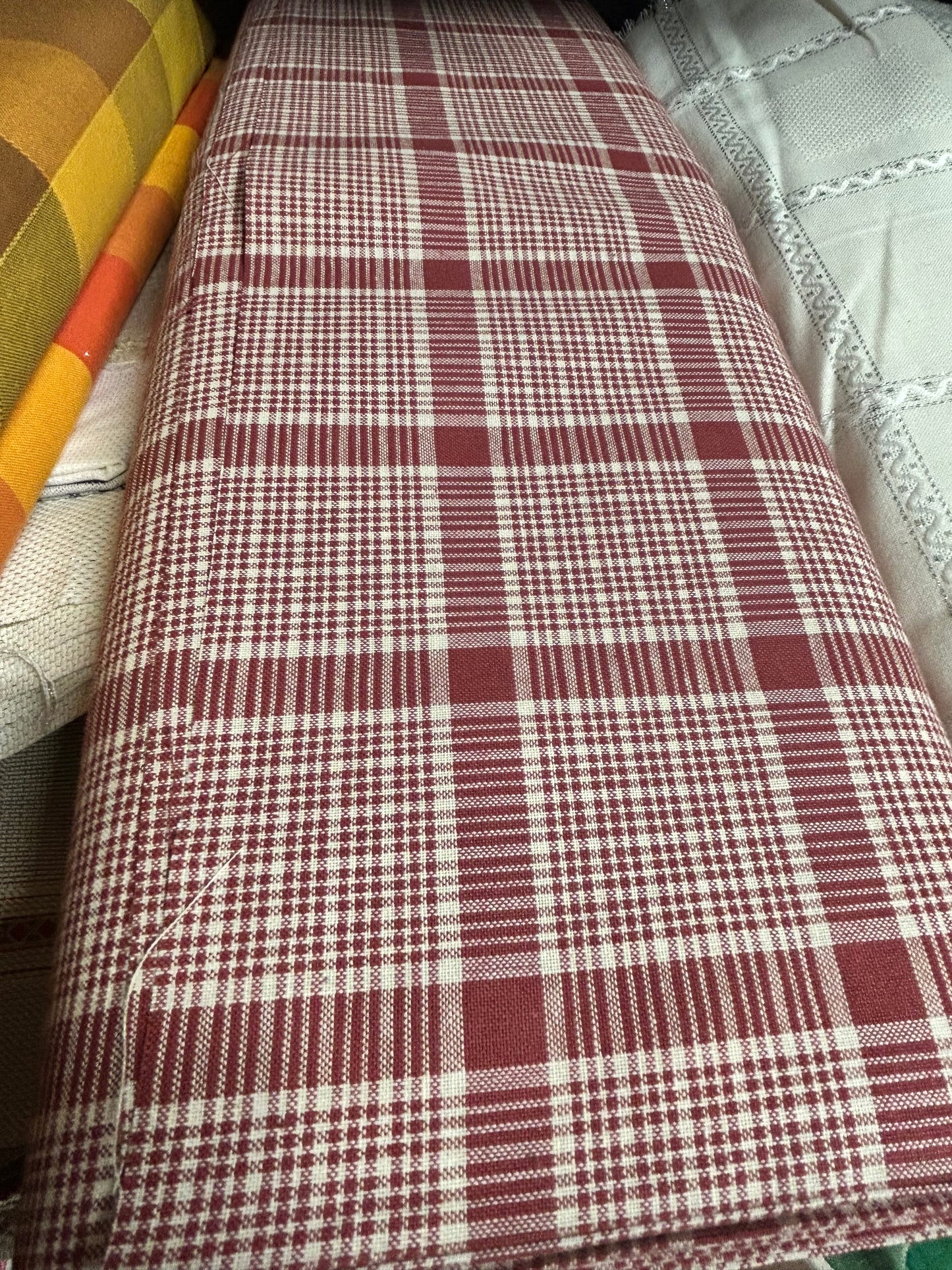 tessuto quadretti beige - bordeaux H. 150 100% Cotone