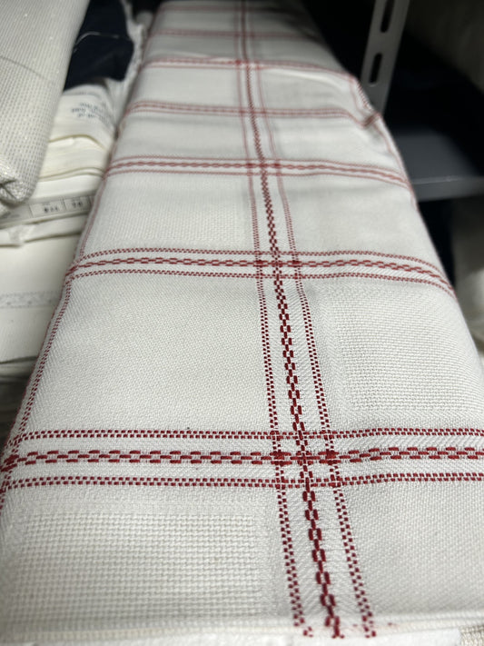 tessuto da ricamo quadretti bianco - rosso 100% Cotone h.150 cm.
