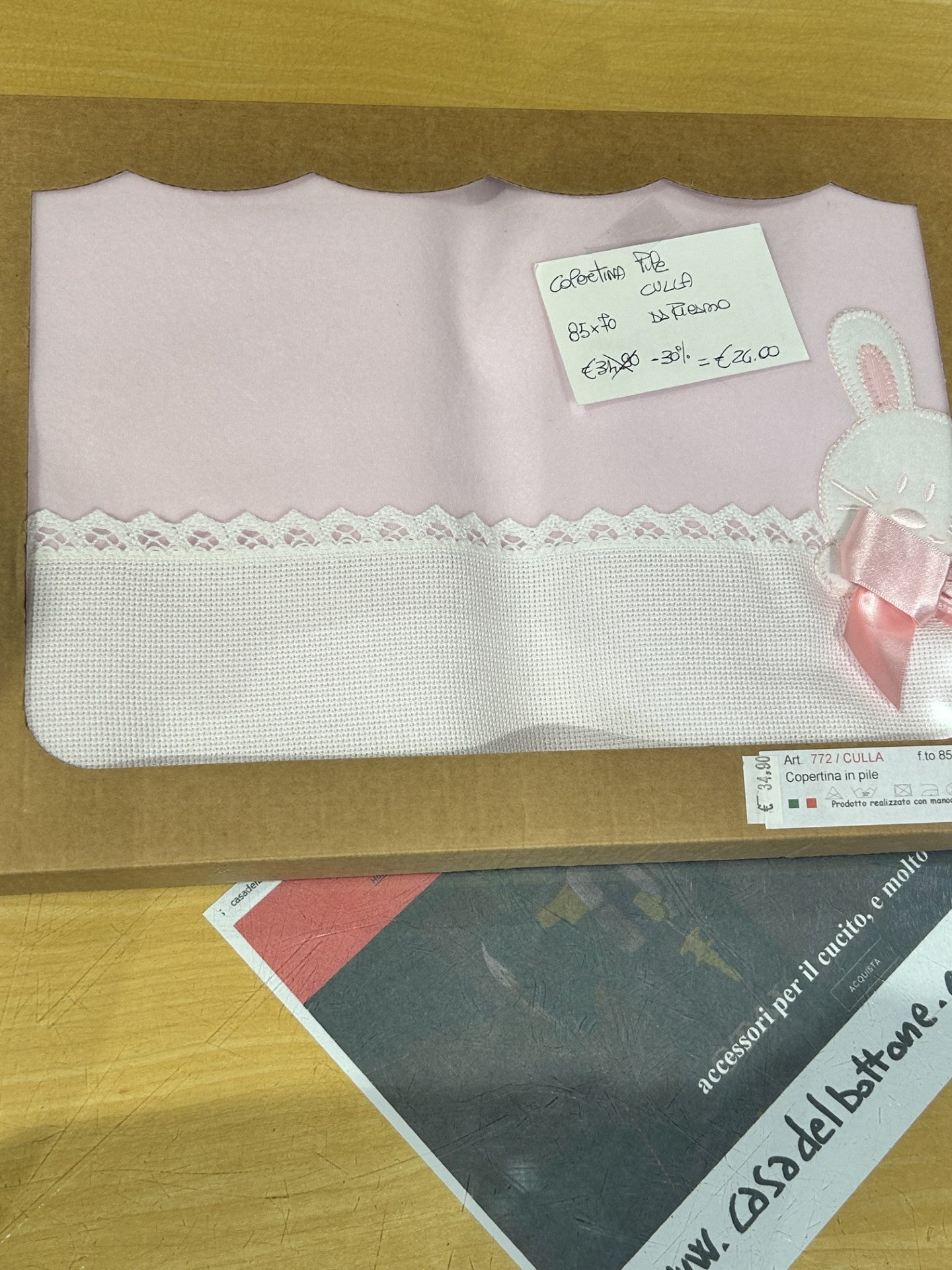 copertina in coral doppio (morbido pile) culla con coniglio ROSA BABY, ricamabile punto croce, 85x70 cm.