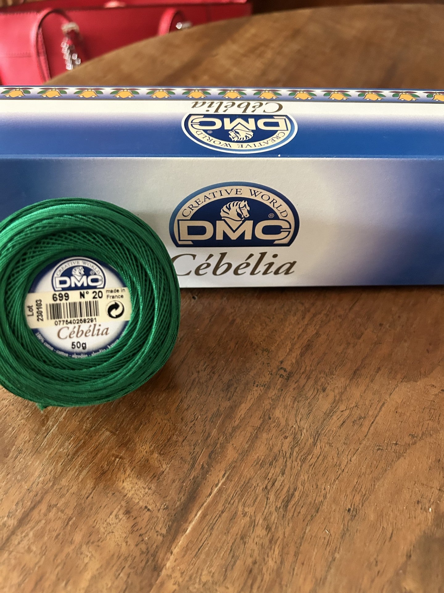 CEBELIA PURO COTONE TITOLO 20 DMC VERDE COL. 699 - 50 G.