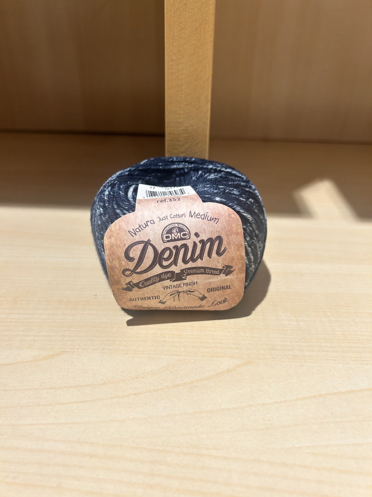 gomitolo COTONE DENIM JEANS Vintage Finish , DMC