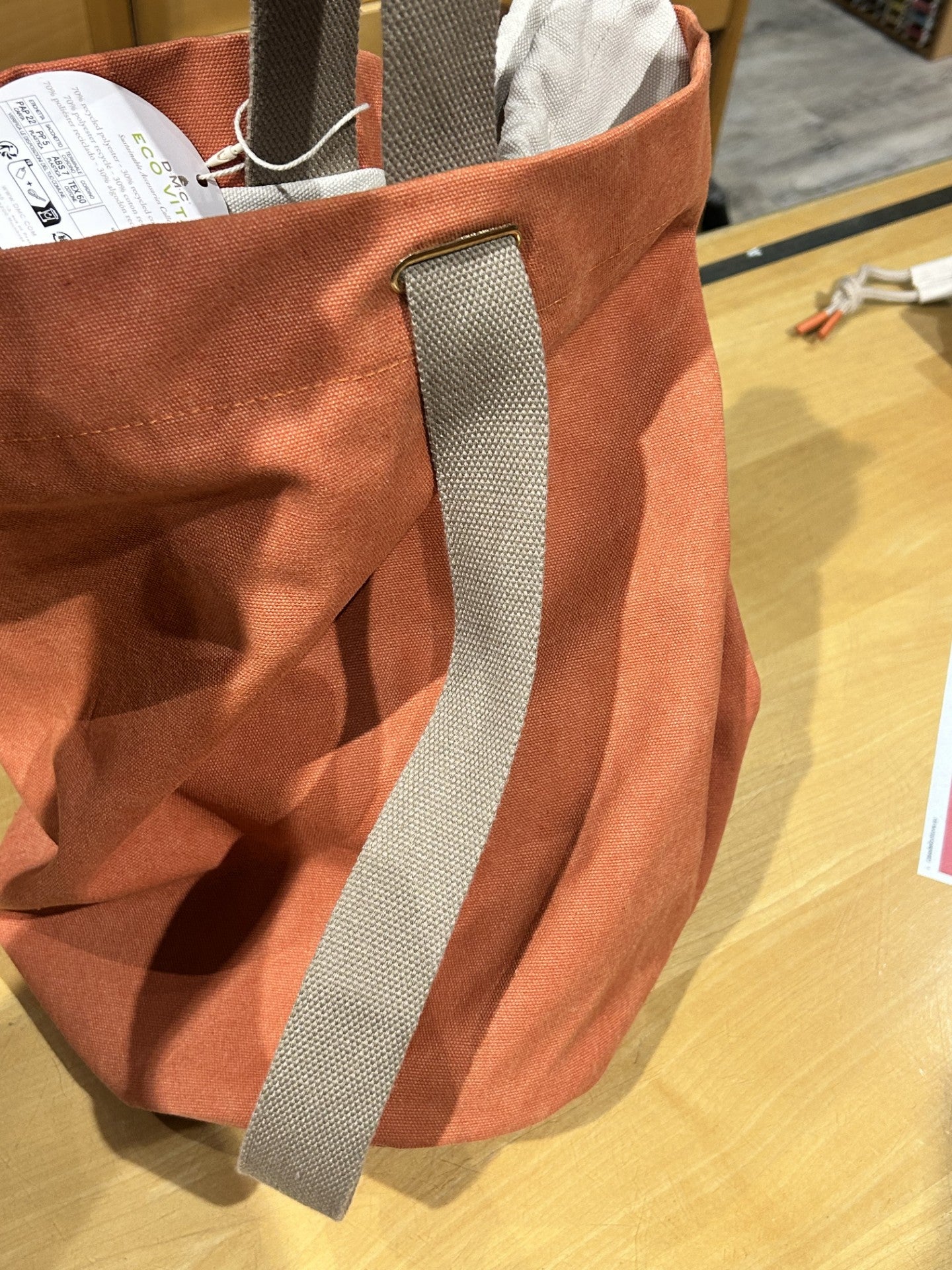 ZAINO CILINDRICO IN COTONE E POLYESTERE RICICLATO, DMC ECOVITA