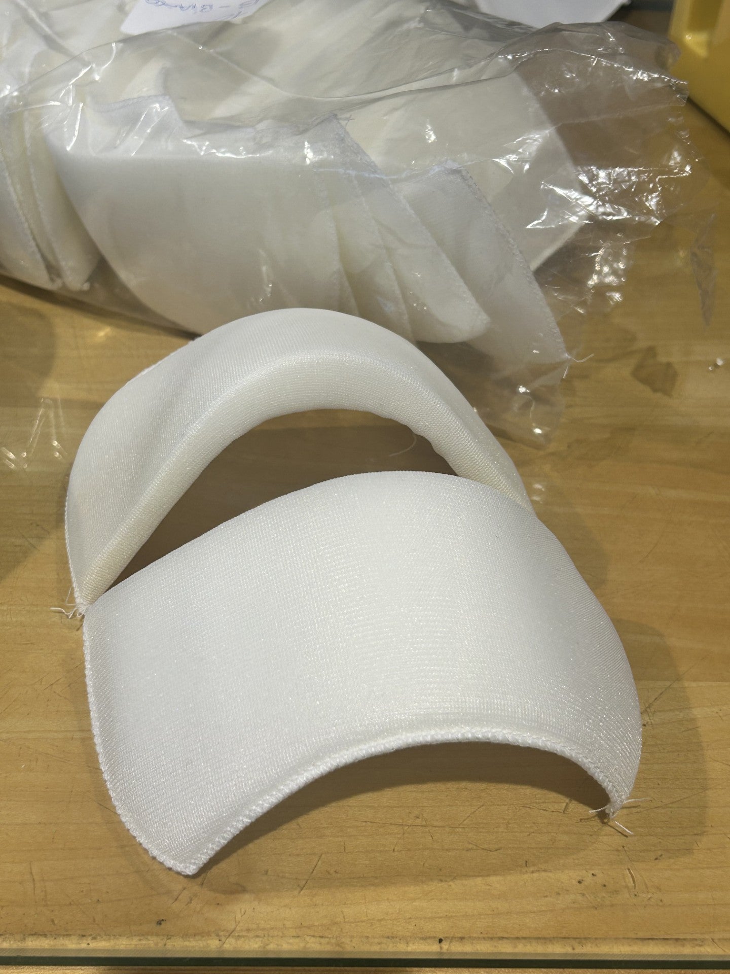 COPPIA DI SPALLINE da imbottitura (2 PZ.) tipo B col. BIANCO