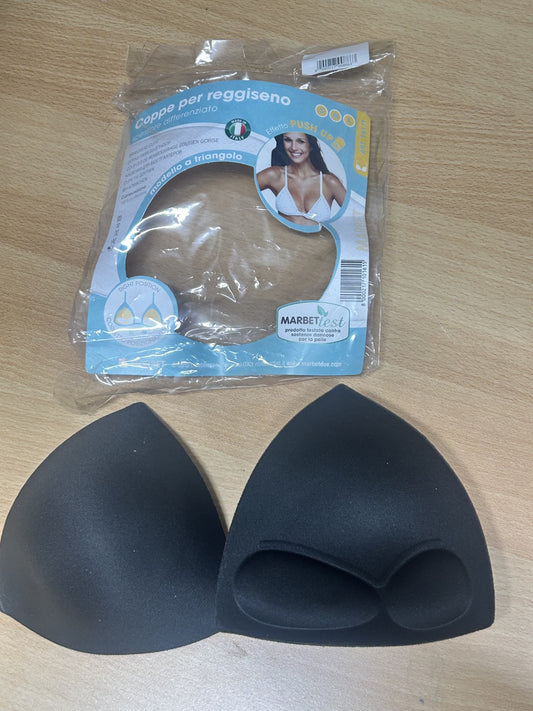 COPPE PER REGGISENO / COSTUME DA BAGNO TG. L COL. NERO MOD. TRIANGOLO ART.161/T MARBET